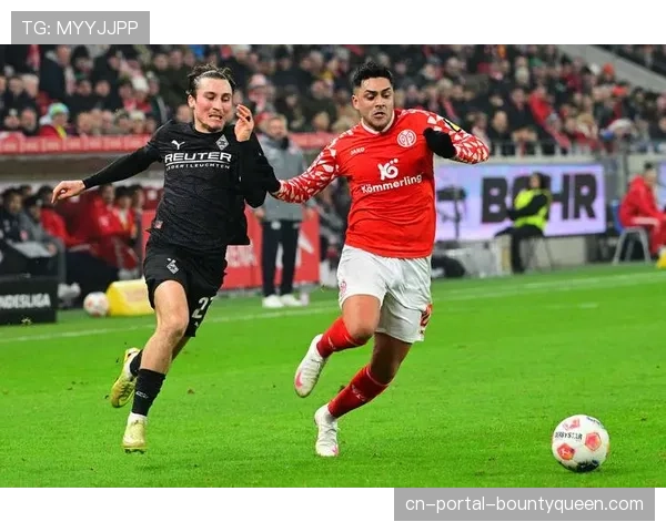 官方：门兴格拉德巴赫主帅法尔克赛季末离任，俱乐部已开始寻帅。